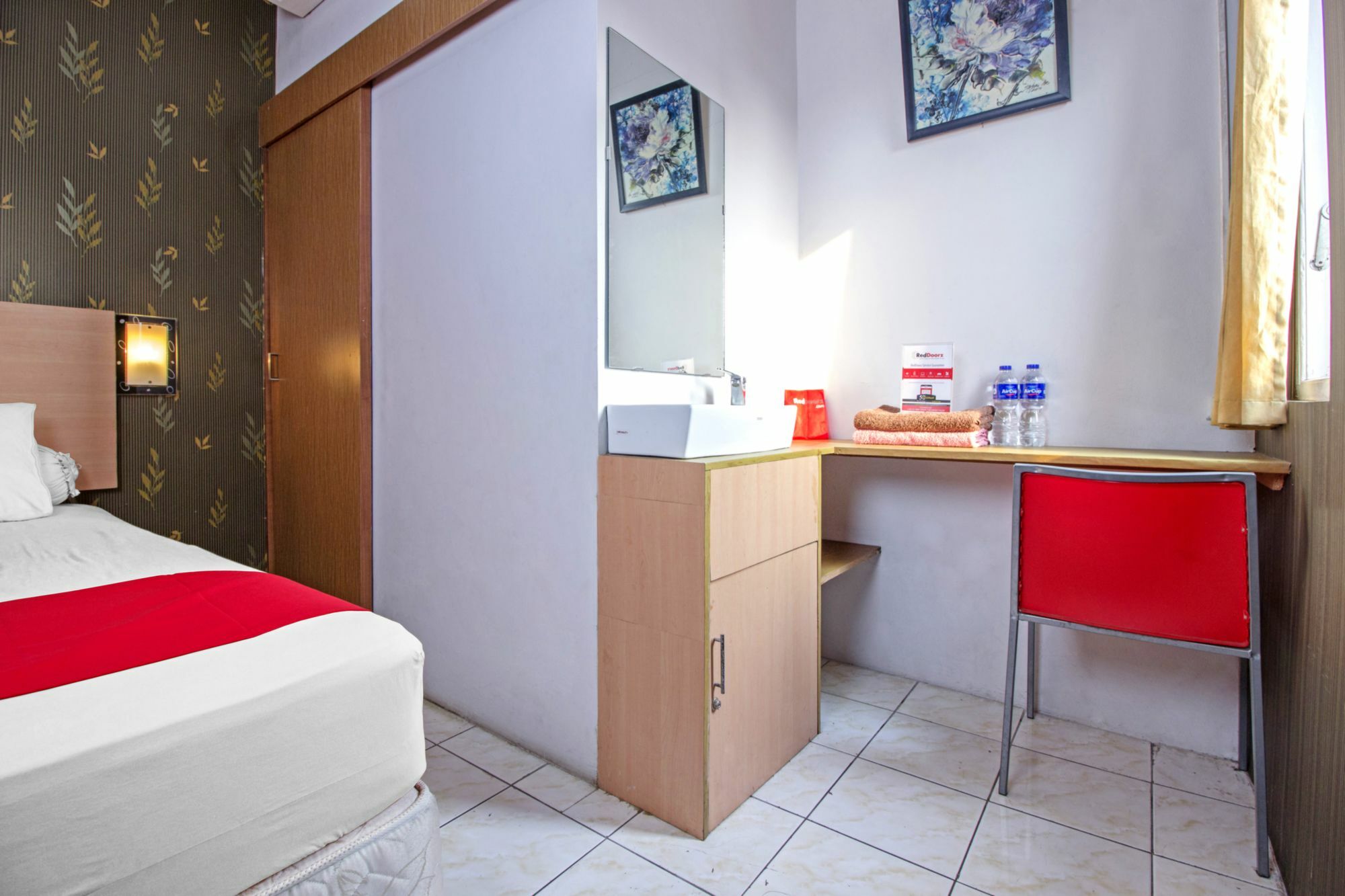 Reddoorz Syariah Near Btc Fashion Mall Bandung Extérieur photo