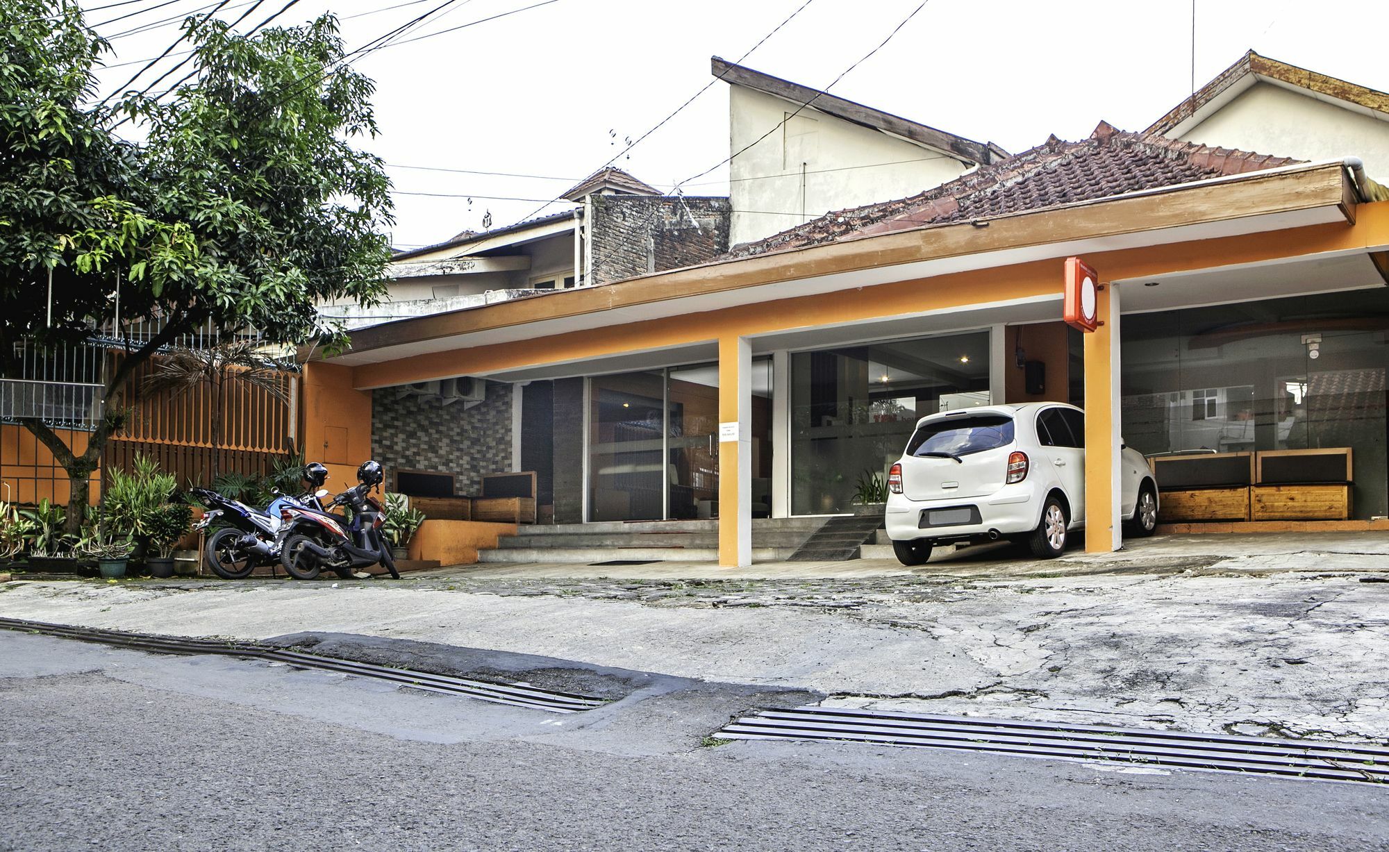 Reddoorz Syariah Near Btc Fashion Mall Bandung Extérieur photo